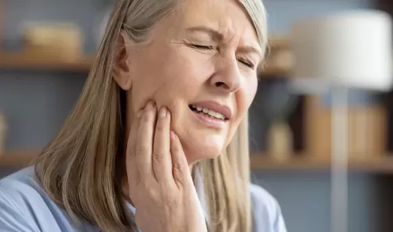 Tooth Pain During a Cold: Why It Happens and What to Do